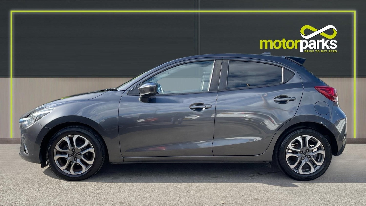 Used Mazda Mazda2 2018 for sale - 76030189: Photo 6
