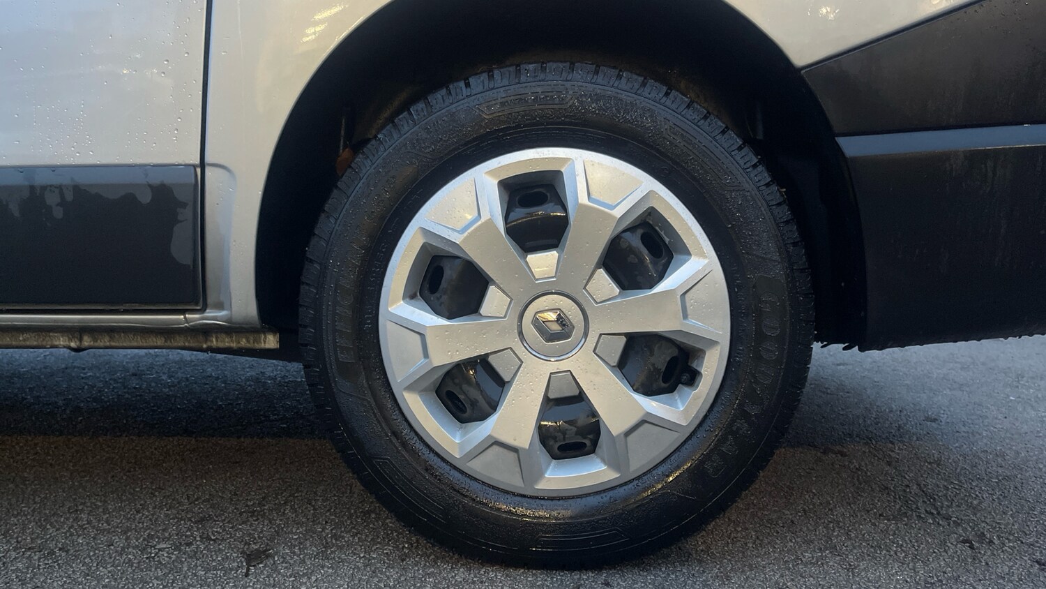 Used Renault Trafic 2023 for sale - 76910950: Photo 18