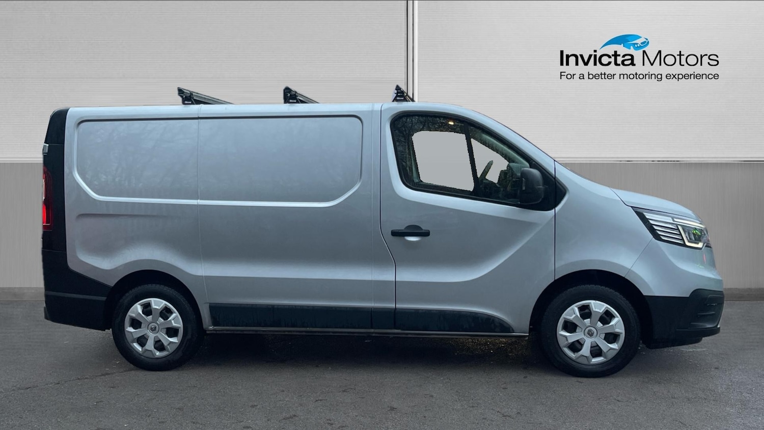 Used Renault Trafic 2023 for sale - 76910950: Photo 2