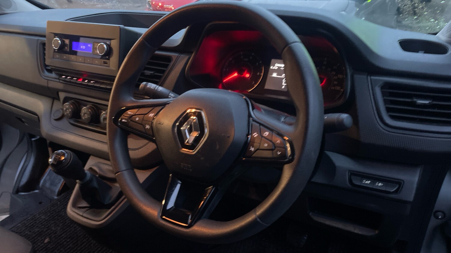 Used Renault Trafic 2023 for sale - 76910950: Photo 9