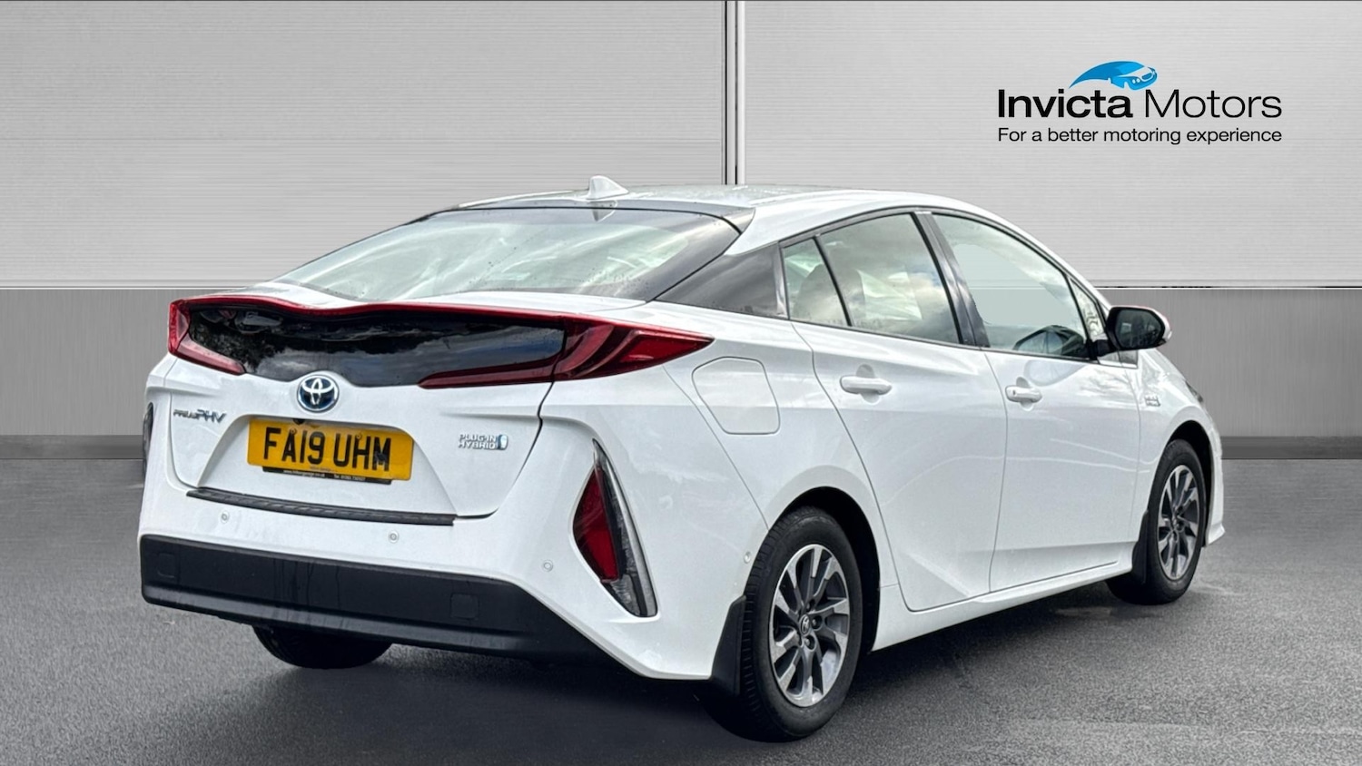 Used Toyota Prius 2019 for sale - 78201816: Photo 3