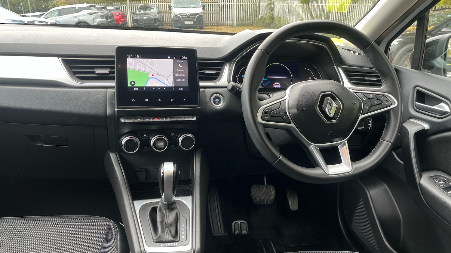 Used Renault Captur 2022 for sale - 76257894: Photo 11