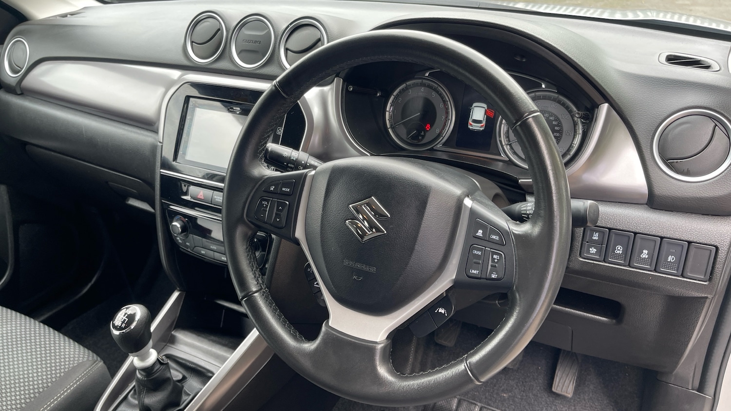 Used Suzuki Vitara 2022 for sale - 76149126: Photo 9