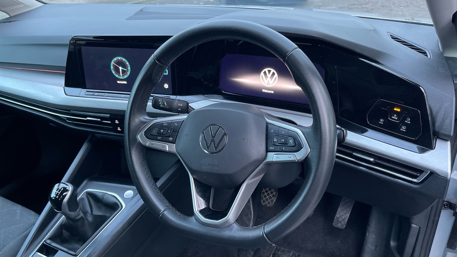 Used Volkswagen Golf 2023 for sale - 76864106: Photo 9