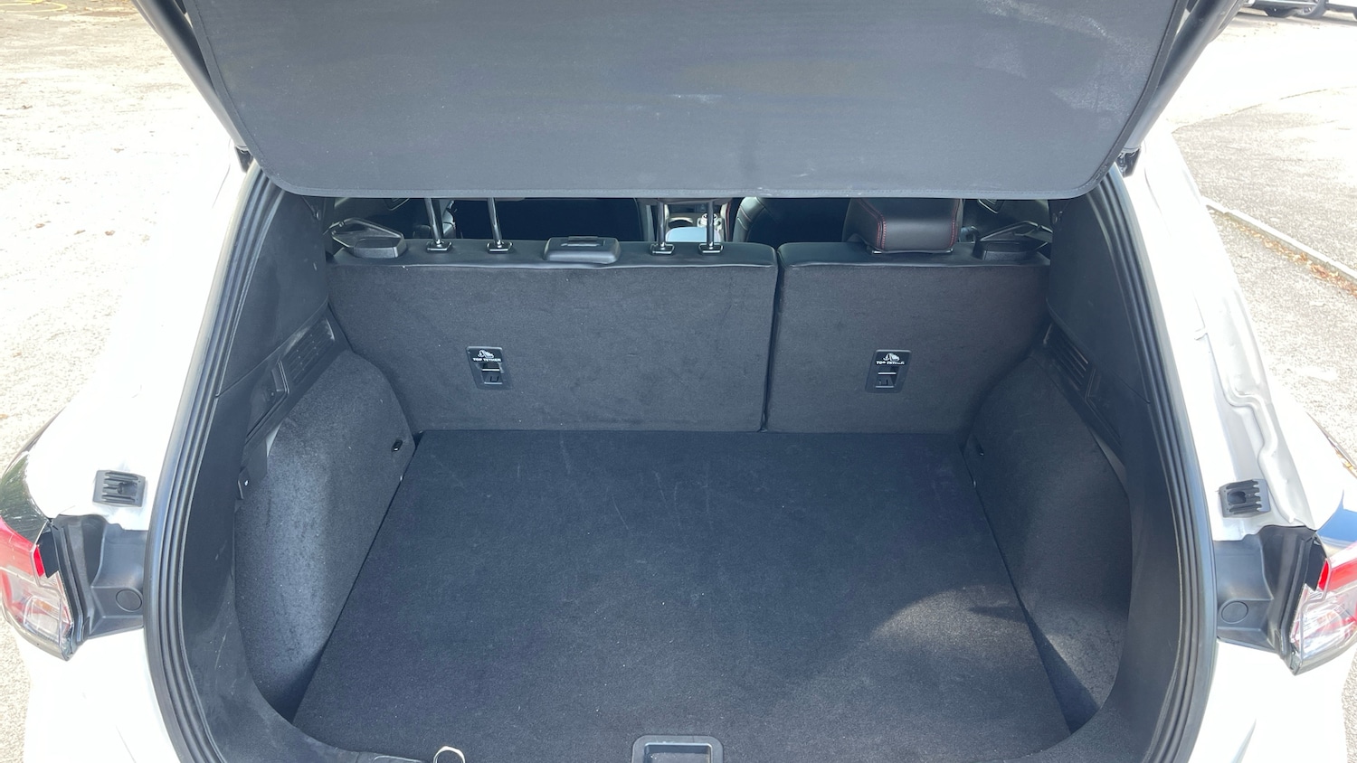 Used Ford Kuga 2023 for sale - 75962776: Photo 15