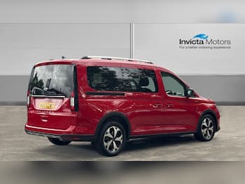 Used Ford Tourneo Connect 2023 for sale - 79696924: Photo
