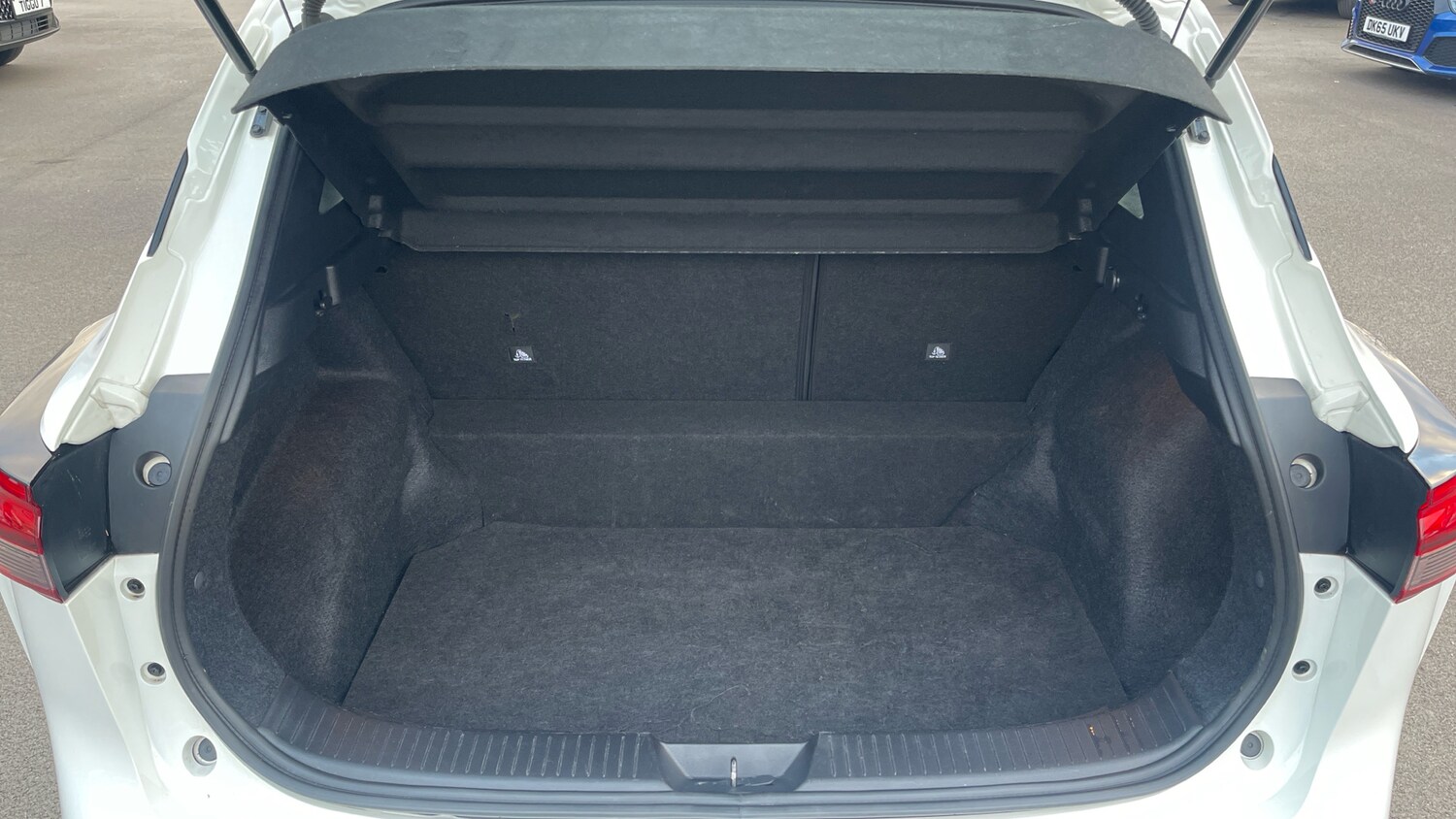 Used Nissan Qashqai for sale - 77694139: Photo 15