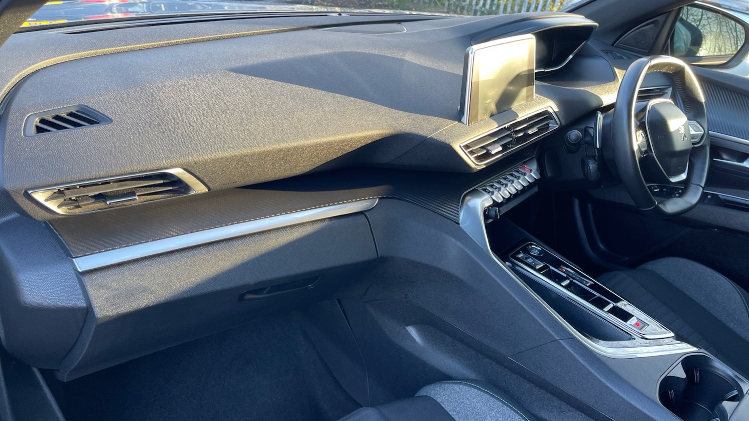 Used Peugeot 5008 2023 for sale - 76470931: Photo 10