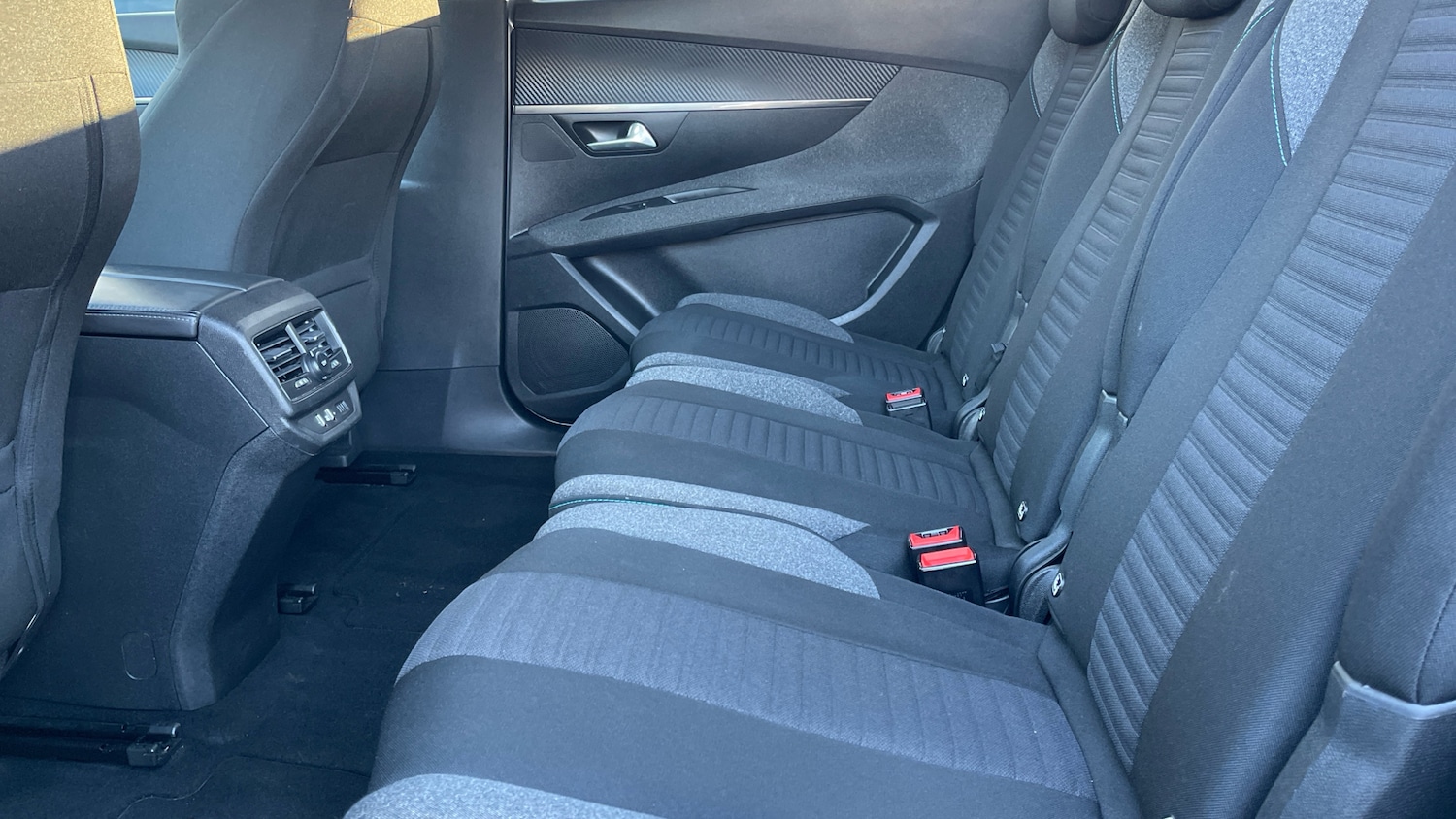 Used Peugeot 5008 2023 for sale - 76470931: Photo 14