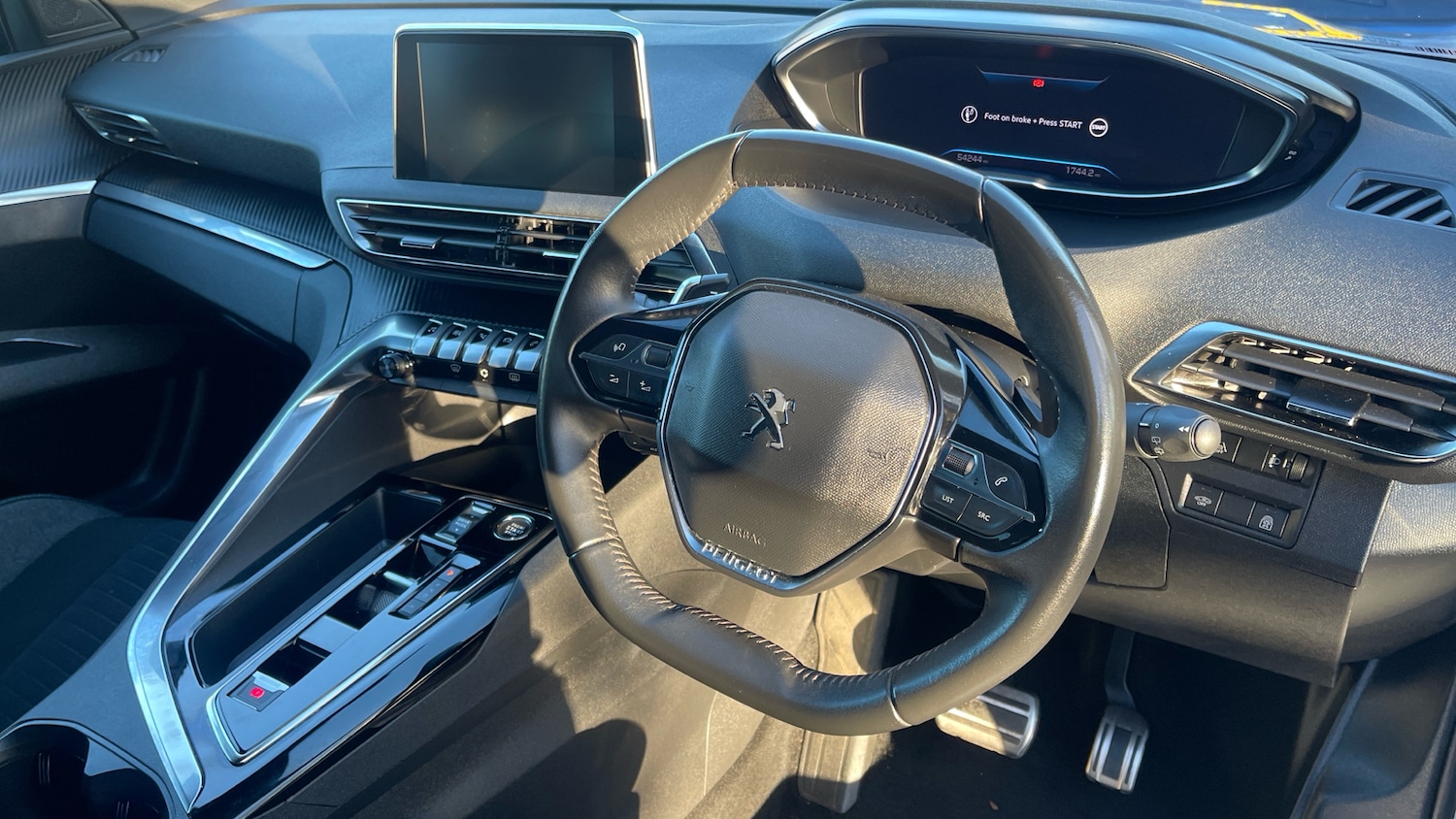 Used Peugeot 5008 2023 for sale - 76470931: Photo 9