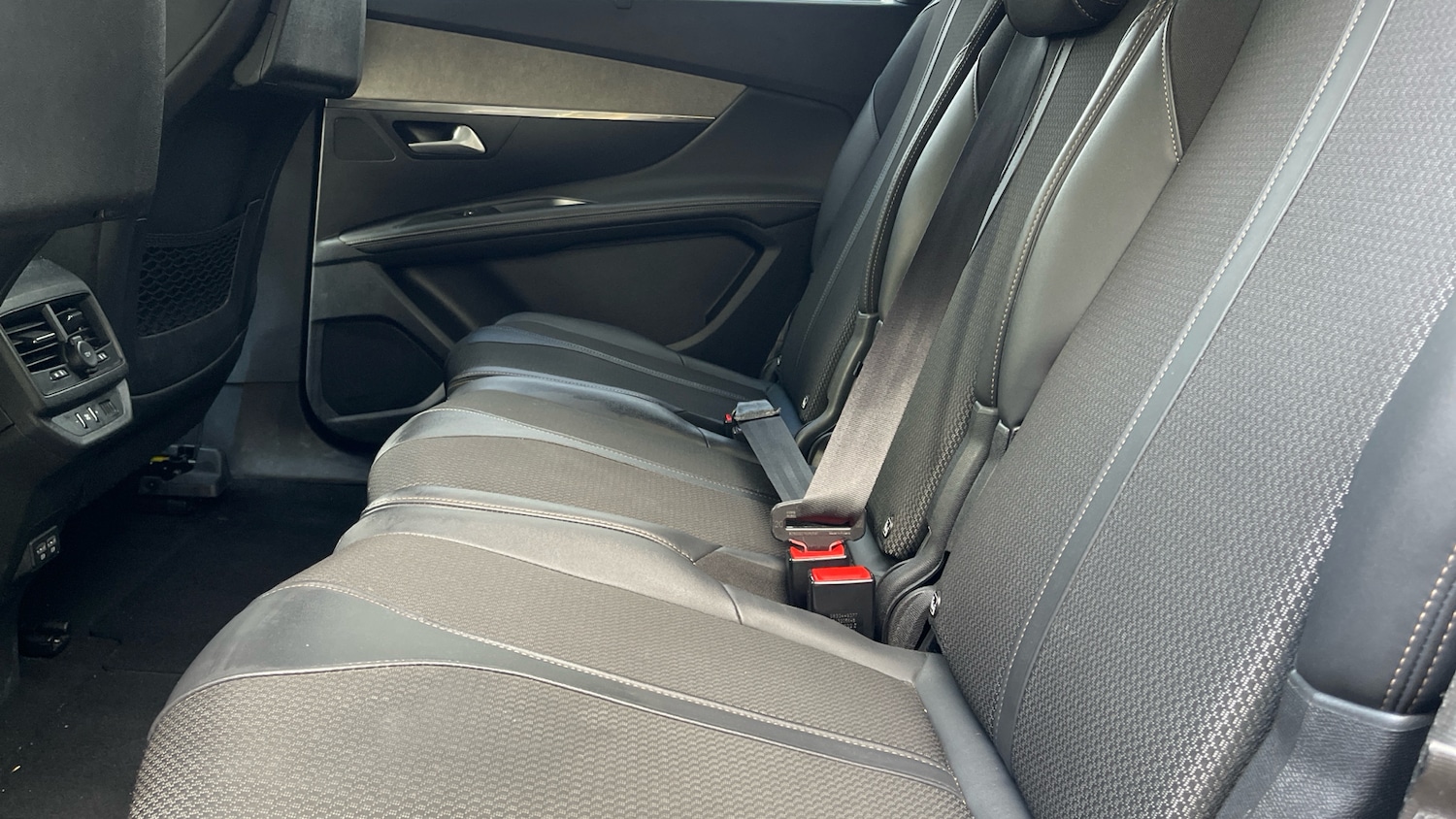 Used Peugeot 5008 2022 for sale - 76134416: Photo 14