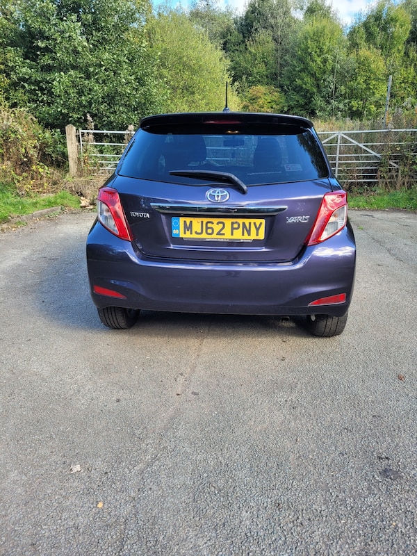Used Toyota Yaris 2012 for sale - 76027965: Photo 11