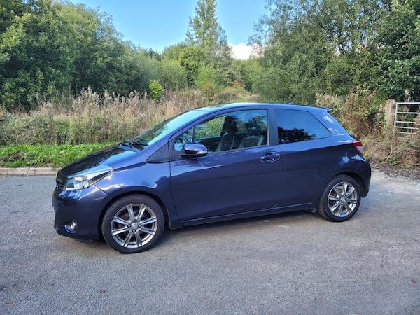 Used Toyota Yaris 2012 for sale - 76027965: Photo 15