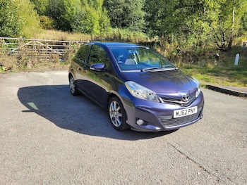 Used Toyota Yaris 2012 for sale - 76027965: Photo 3