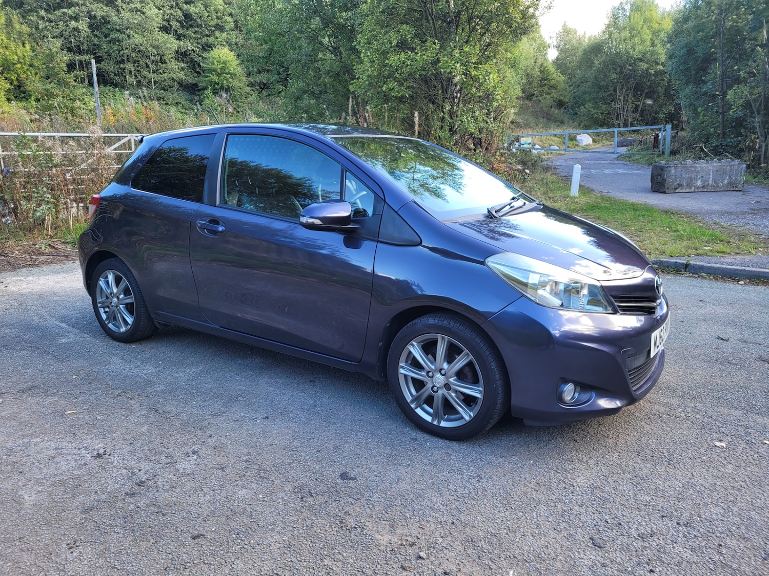 Used Toyota Yaris 2012 for sale - 76027965: Photo 6