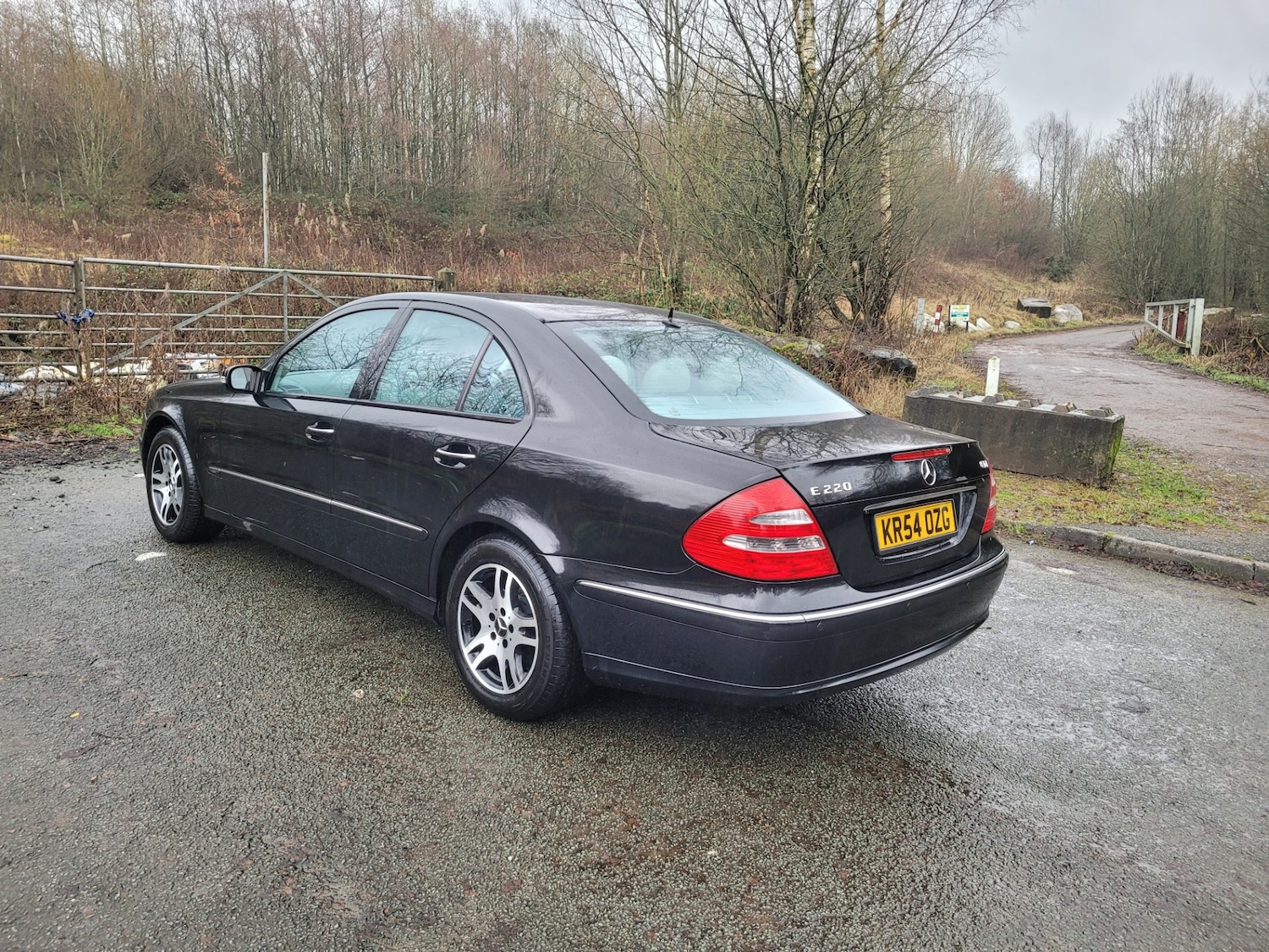Used Mercedes-Benz E Class 2004 for sale - 77190326: Photo 11