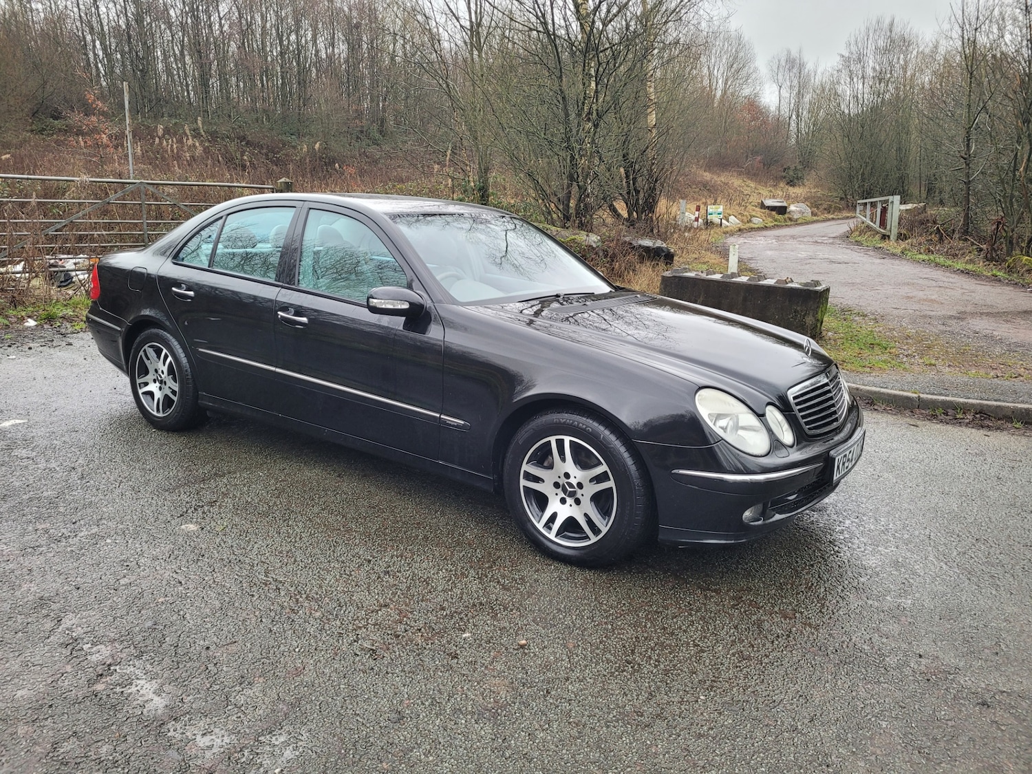 Used Mercedes-Benz E Class 2004 for sale - 77190326: Photo 3