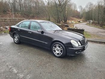 Used Mercedes-Benz E Class 2004 for sale - 77190326: Photo