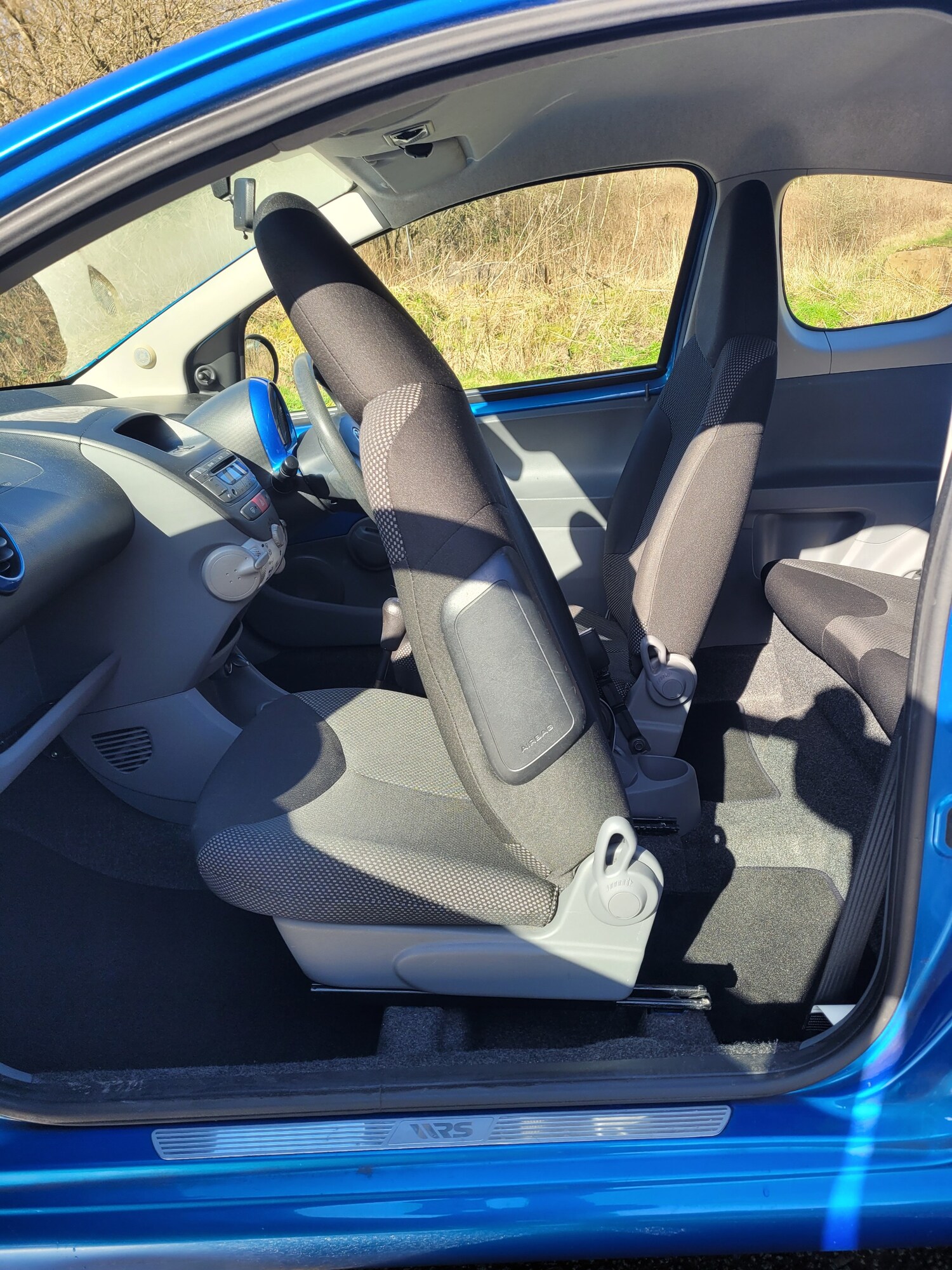 Used Toyota AYGO 2009 for sale - 77735307: Photo 24