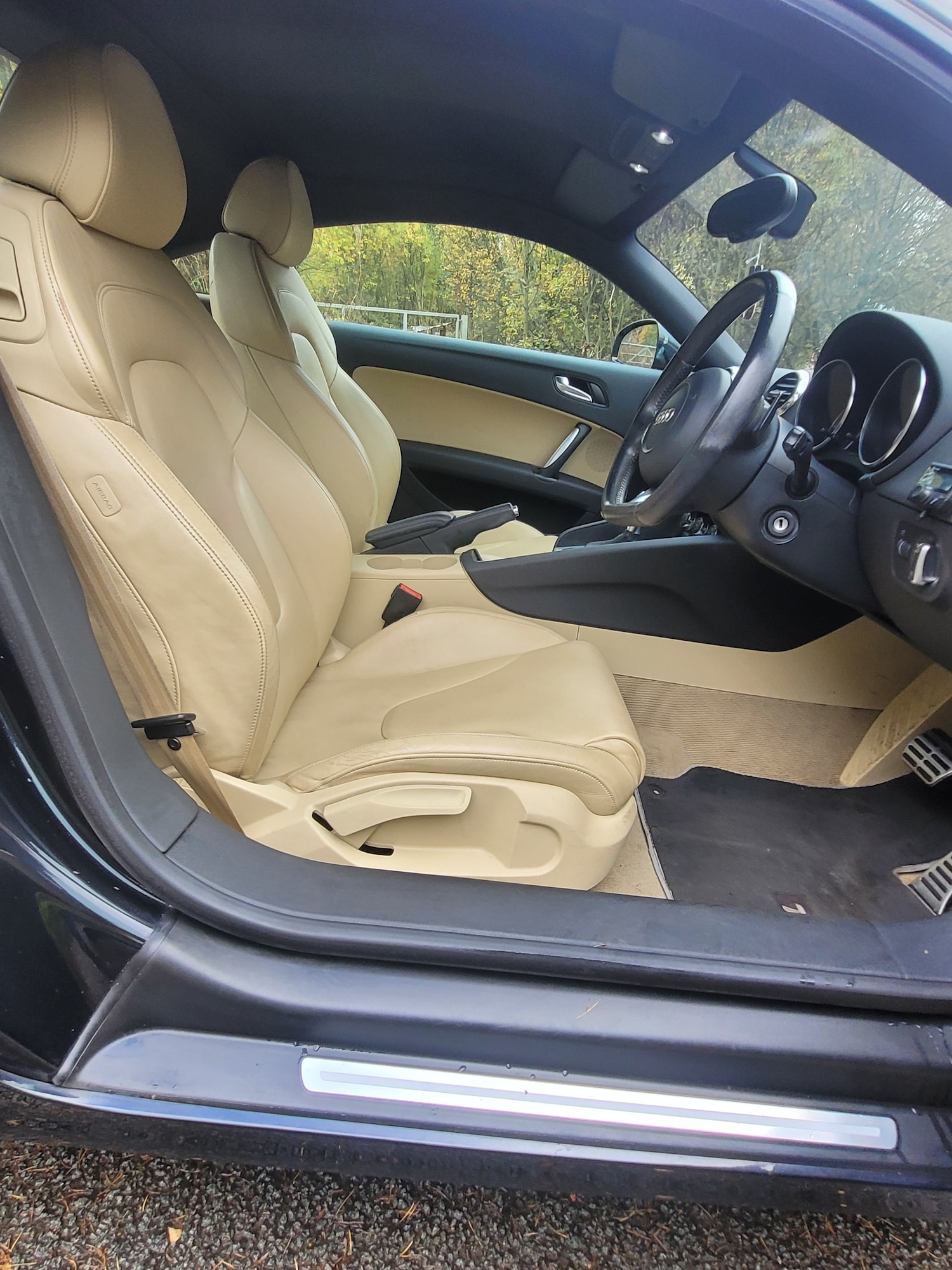 Used Audi TT 2010 for sale - 76454962: Photo 27