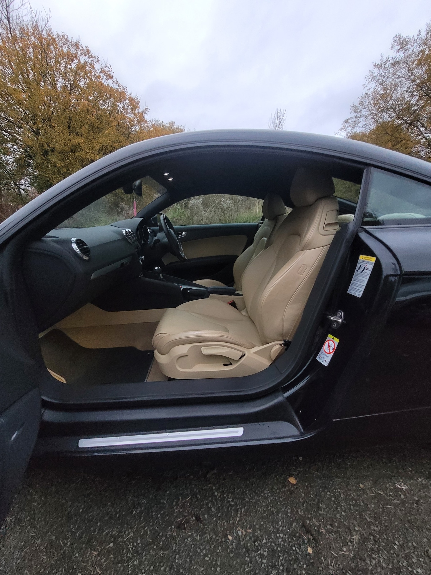 Used Audi TT 2010 for sale - 76454962: Photo 34