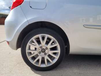 Used Renault Clio 2011 for sale - 75083996: Photo