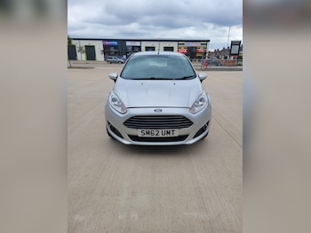 2013 (62) - 10 Zetec 3dr
