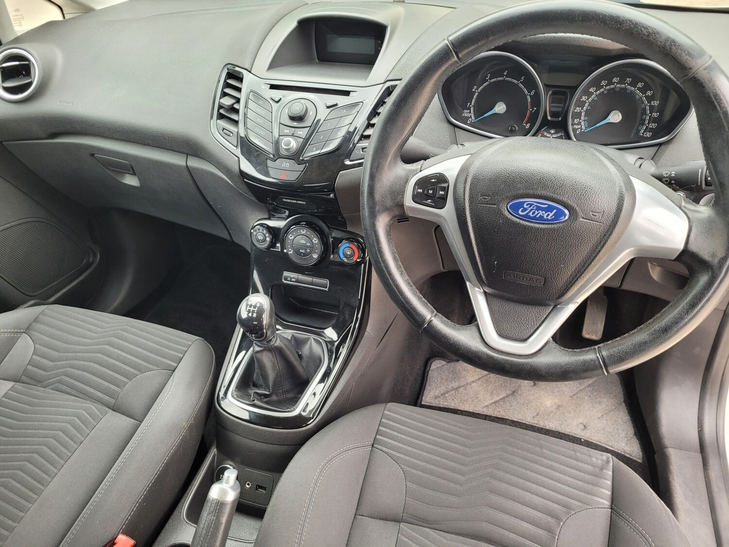 Used Ford Fiesta 2013 for sale - 75429624: Photo 20