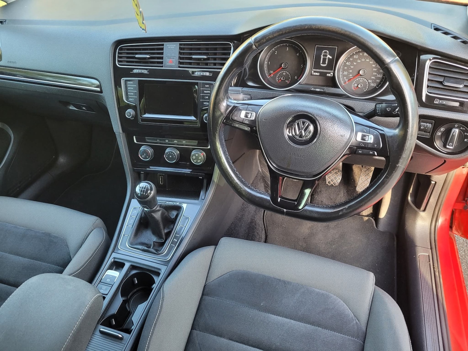 Used Volkswagen Golf 2014 for sale - 77198075: Photo 22