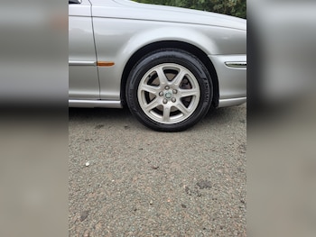 Used Jaguar X-Type 2002 for sale - 75737604: Photo 2