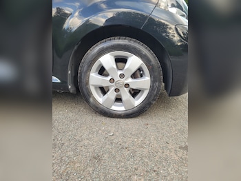 Used Toyota AYGO 2013 for sale - 78897782: Photo