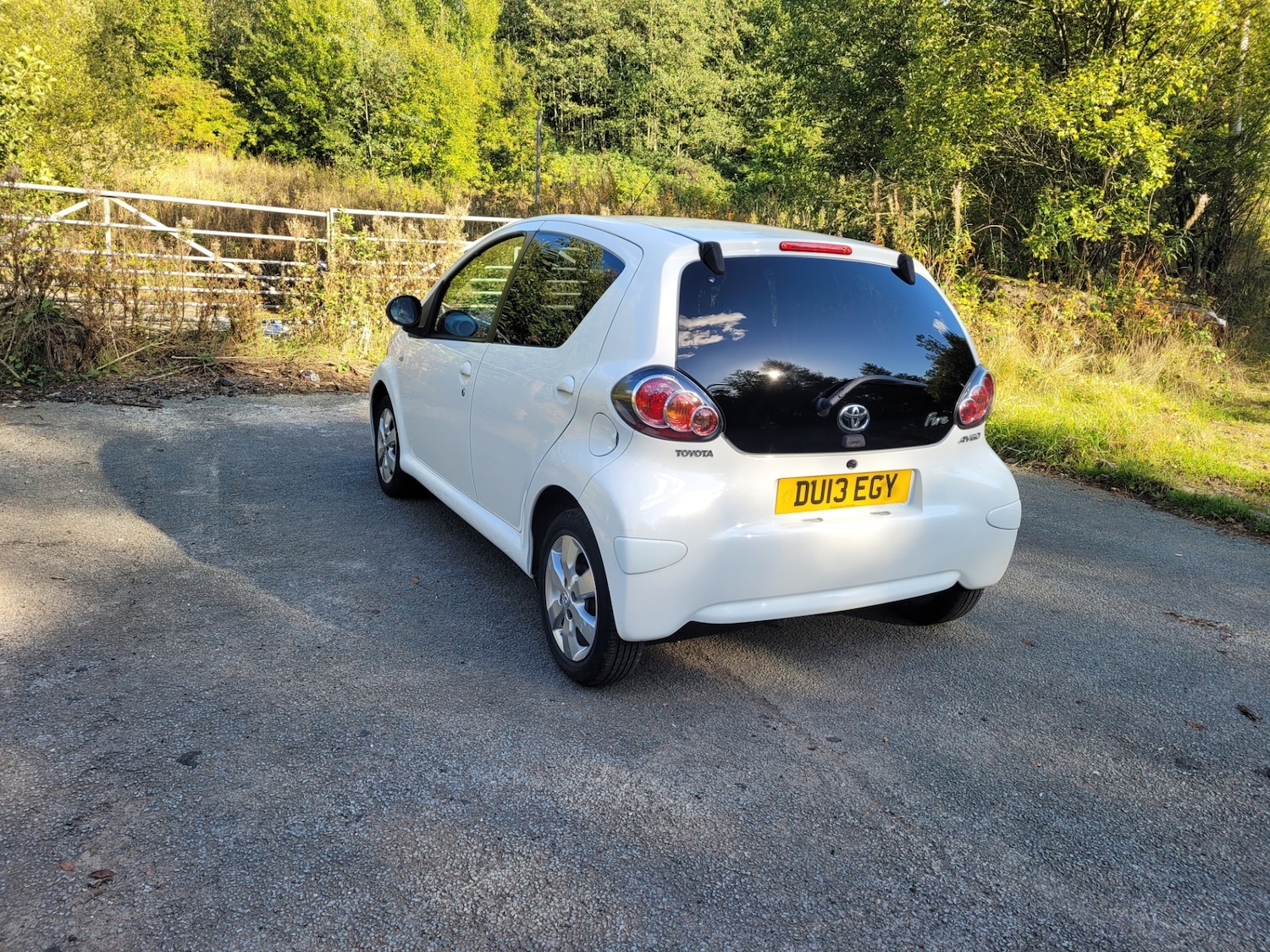 Used Toyota AYGO 2013 for sale - 76024251: Photo 11