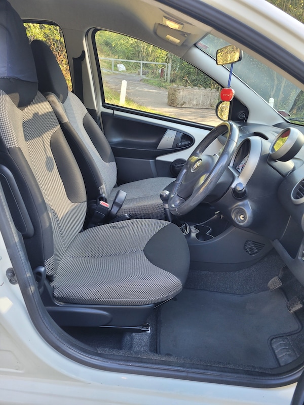 Used Toyota AYGO 2013 for sale - 76024251: Photo 22