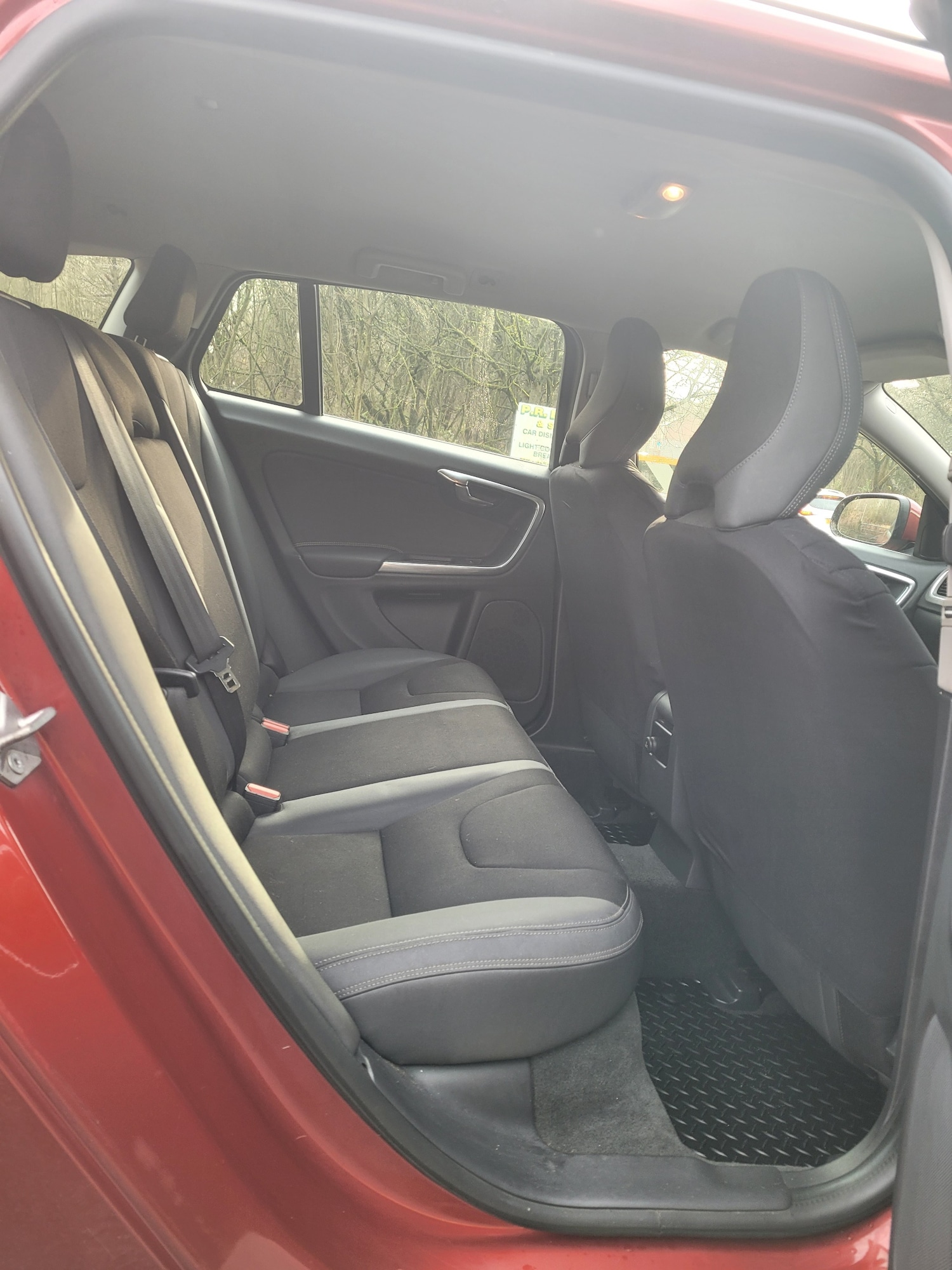 Used Volvo V60 2013 for sale - 77198339: Photo 12