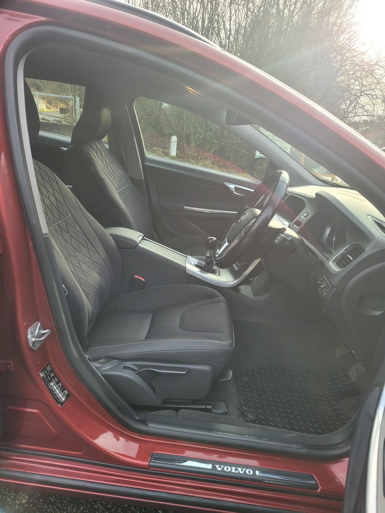 Used Volvo V60 2013 for sale - 77198339: Photo 13