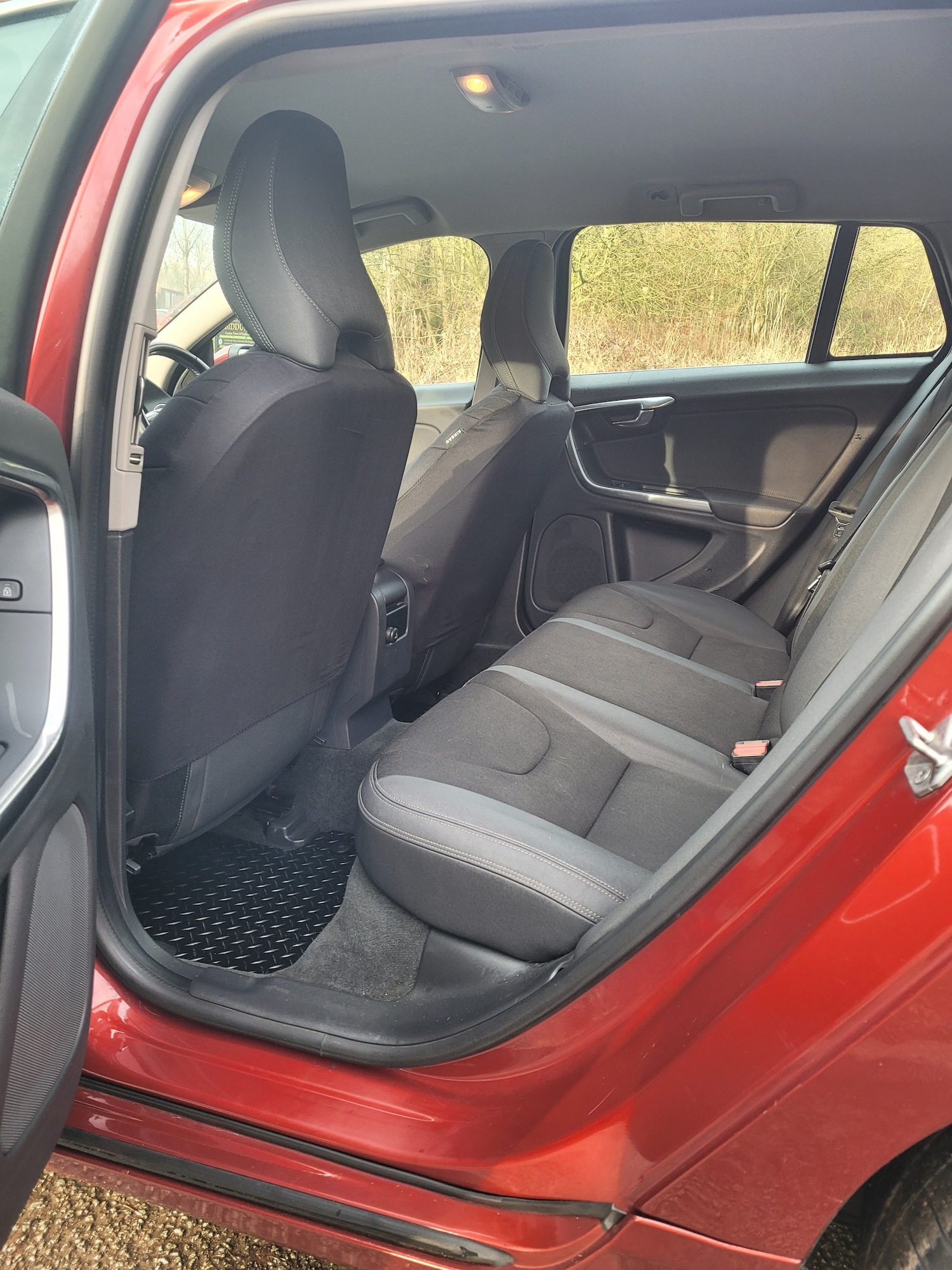 Used Volvo V60 2013 for sale - 77198339: Photo 15