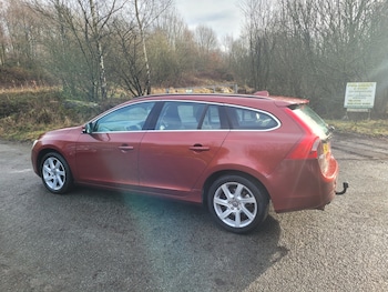 Used Volvo V60 2013 for sale - 77198339: Photo