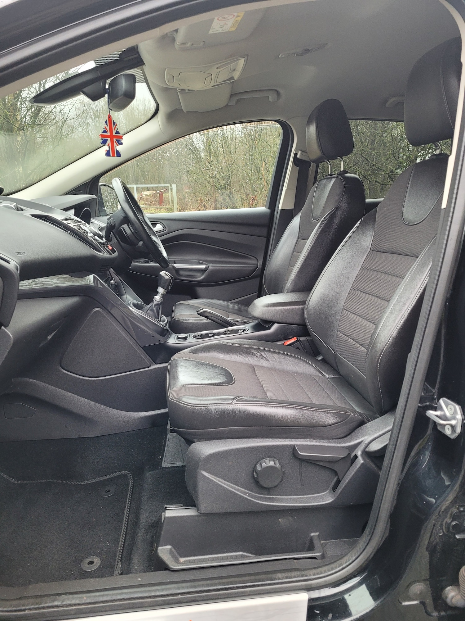 Used Ford Kuga 2014 for sale - 77240724: Photo 25