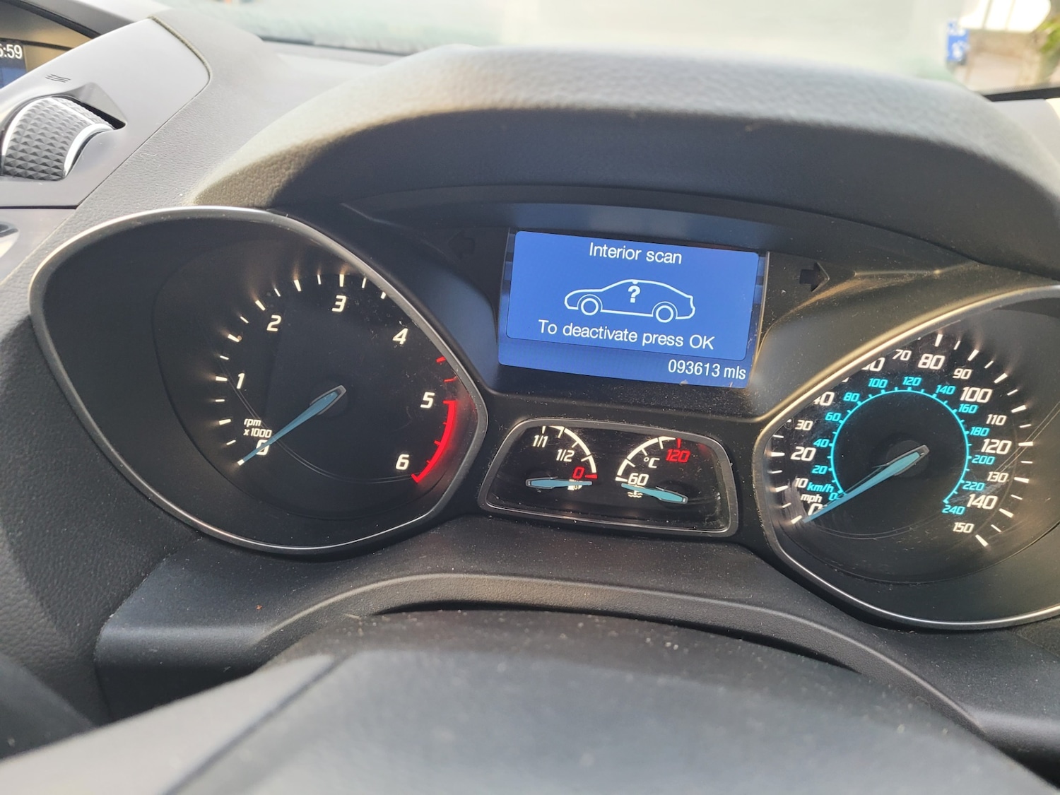 Used Ford Kuga 2014 for sale - 77240724: Photo 26