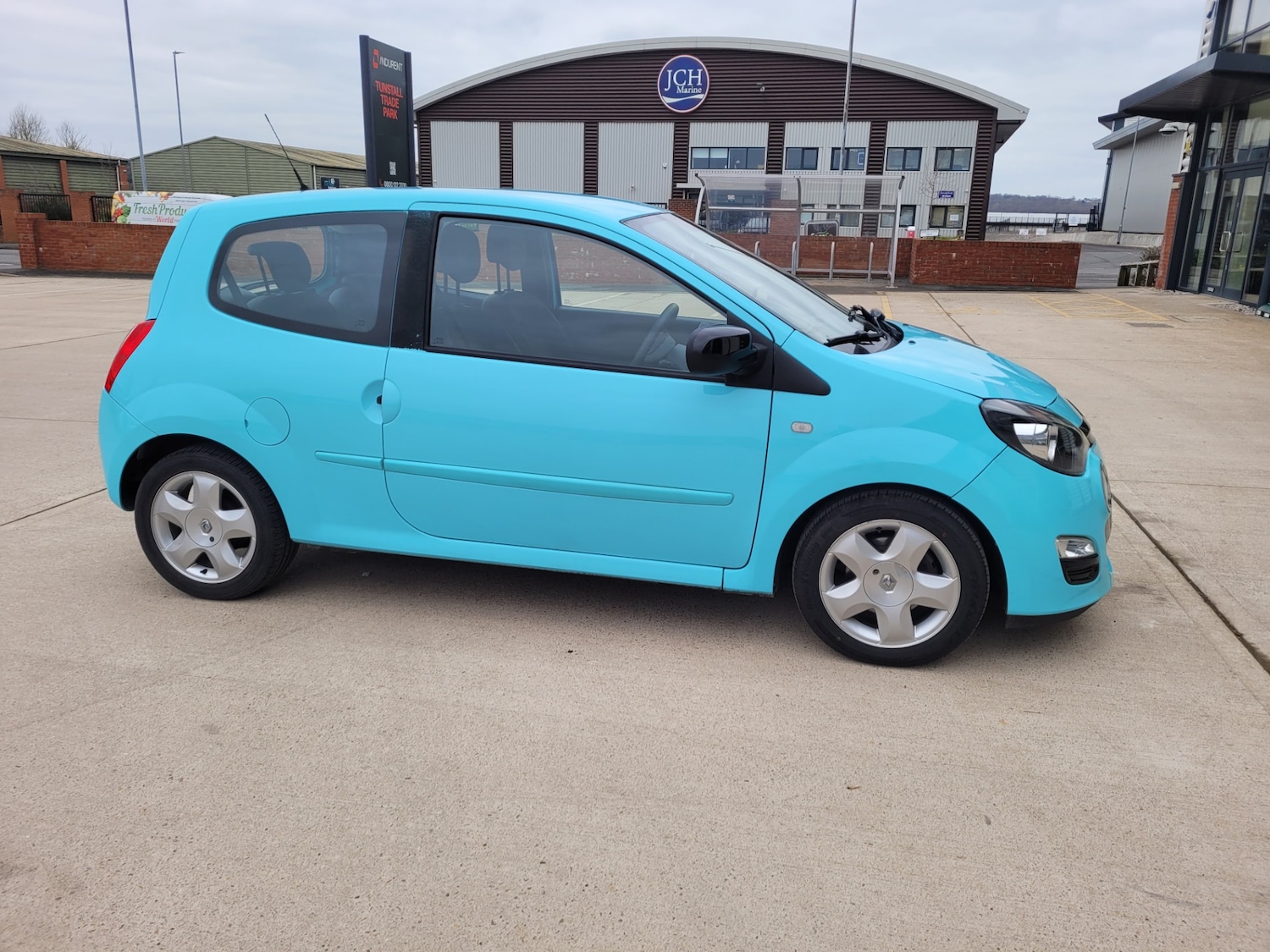 Vehicle 4
