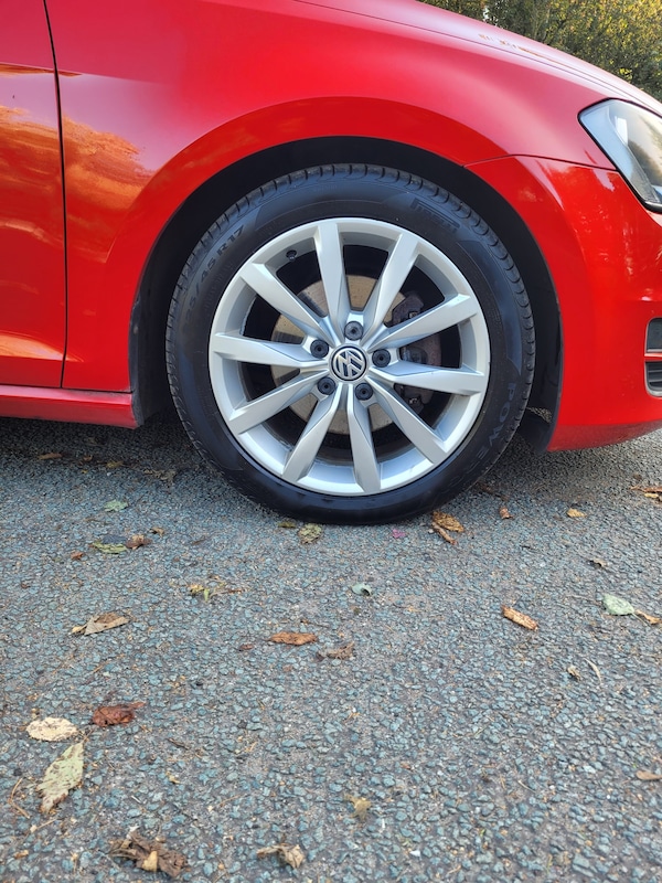 Used Volkswagen Golf 2014 for sale - 76143282: Photo 2