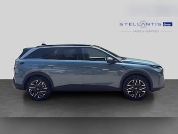 Used Peugeot 5008 2025 for sale - 79249552: Photo