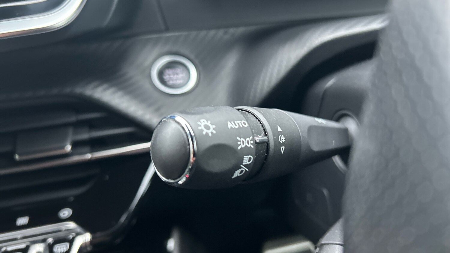 Used Peugeot 208 2022 for sale - 77388287: Photo 27