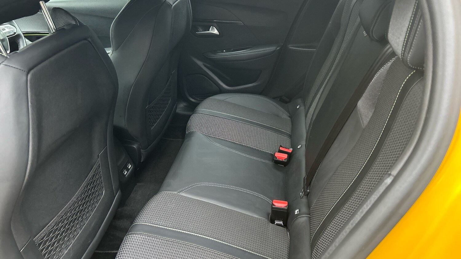 Used Peugeot 208 2022 for sale - 77388287: Photo 32