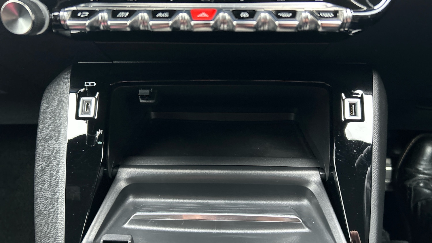 Used Peugeot 208 2022 for sale - 77388287: Photo 48