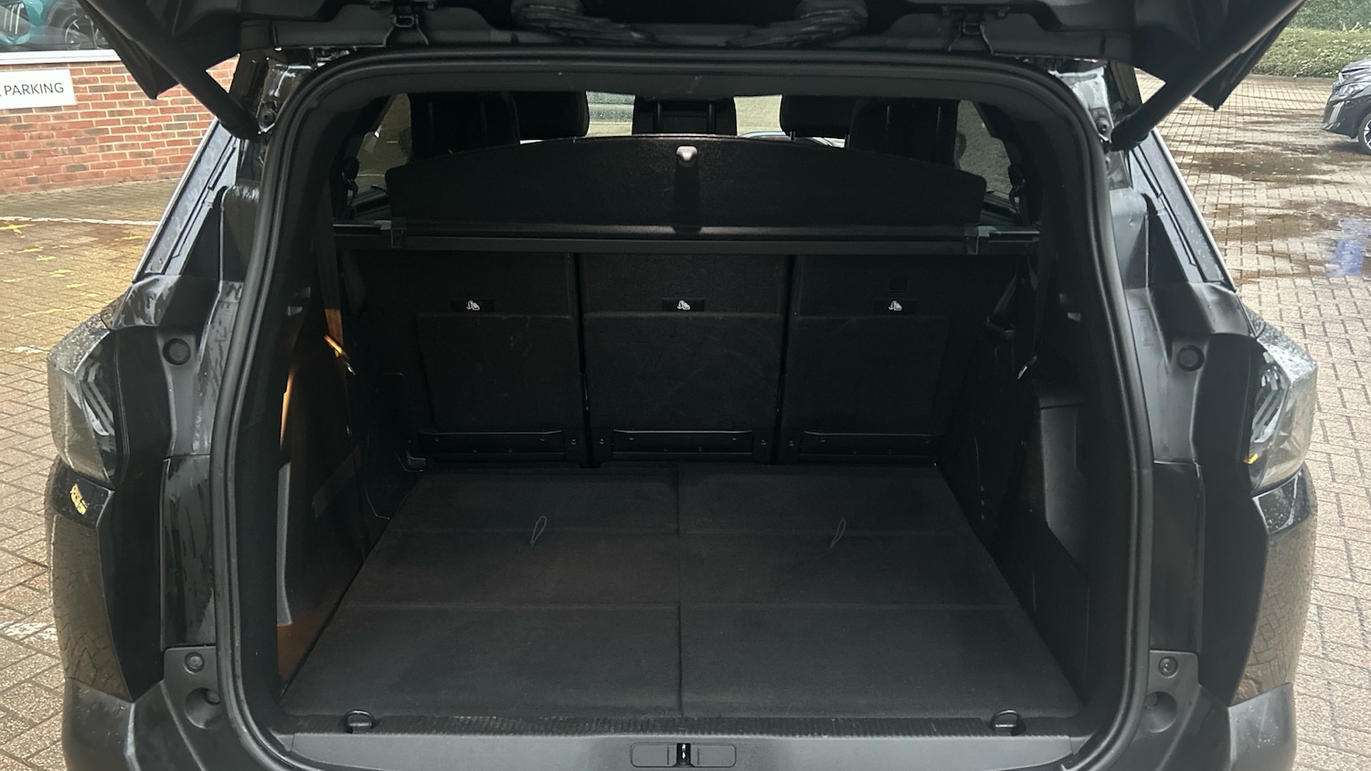 Used Peugeot 5008 2023 for sale - 77145132: Photo 20