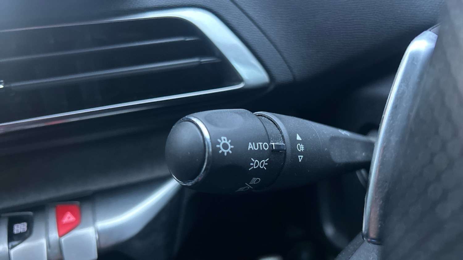 Used Peugeot 5008 2023 for sale - 77218110: Photo 27