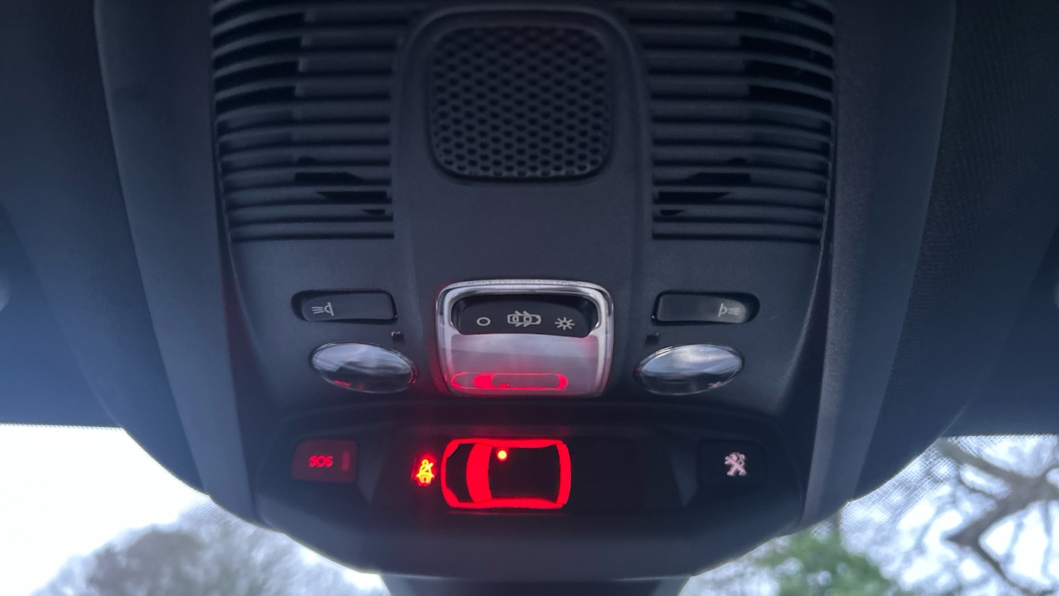 Used Peugeot 5008 2023 for sale - 77218110: Photo 37