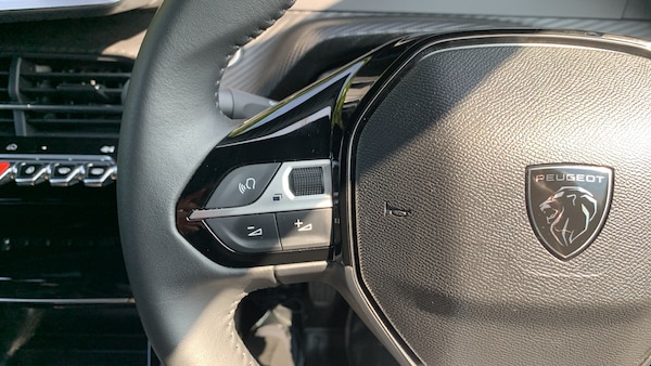 Used Peugeot 2008 2024 for sale - 75590384: Photo 23