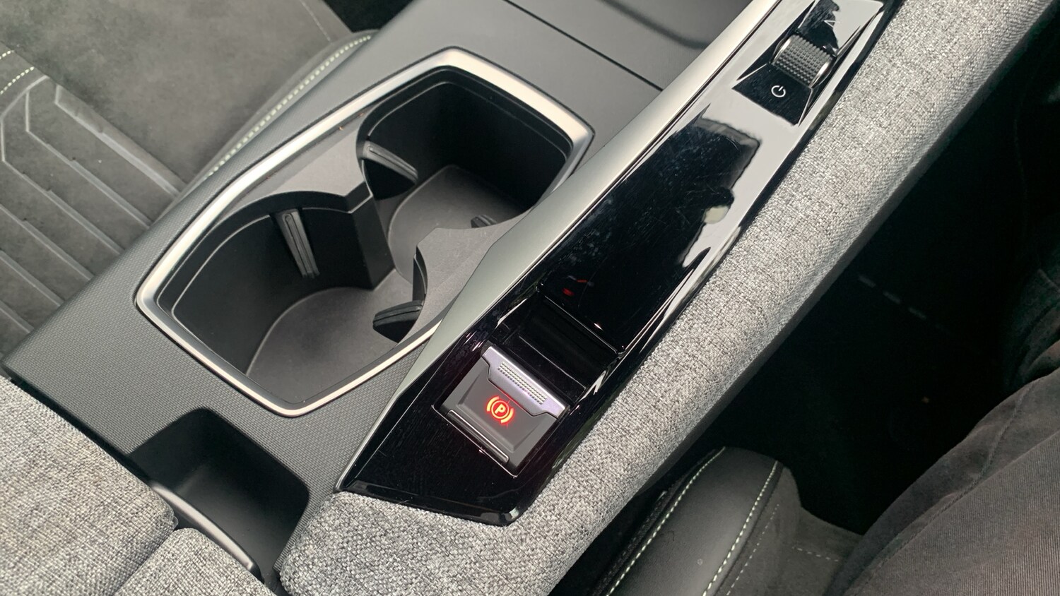 Used Peugeot 3008 2024 for sale - 75916385: Photo 21